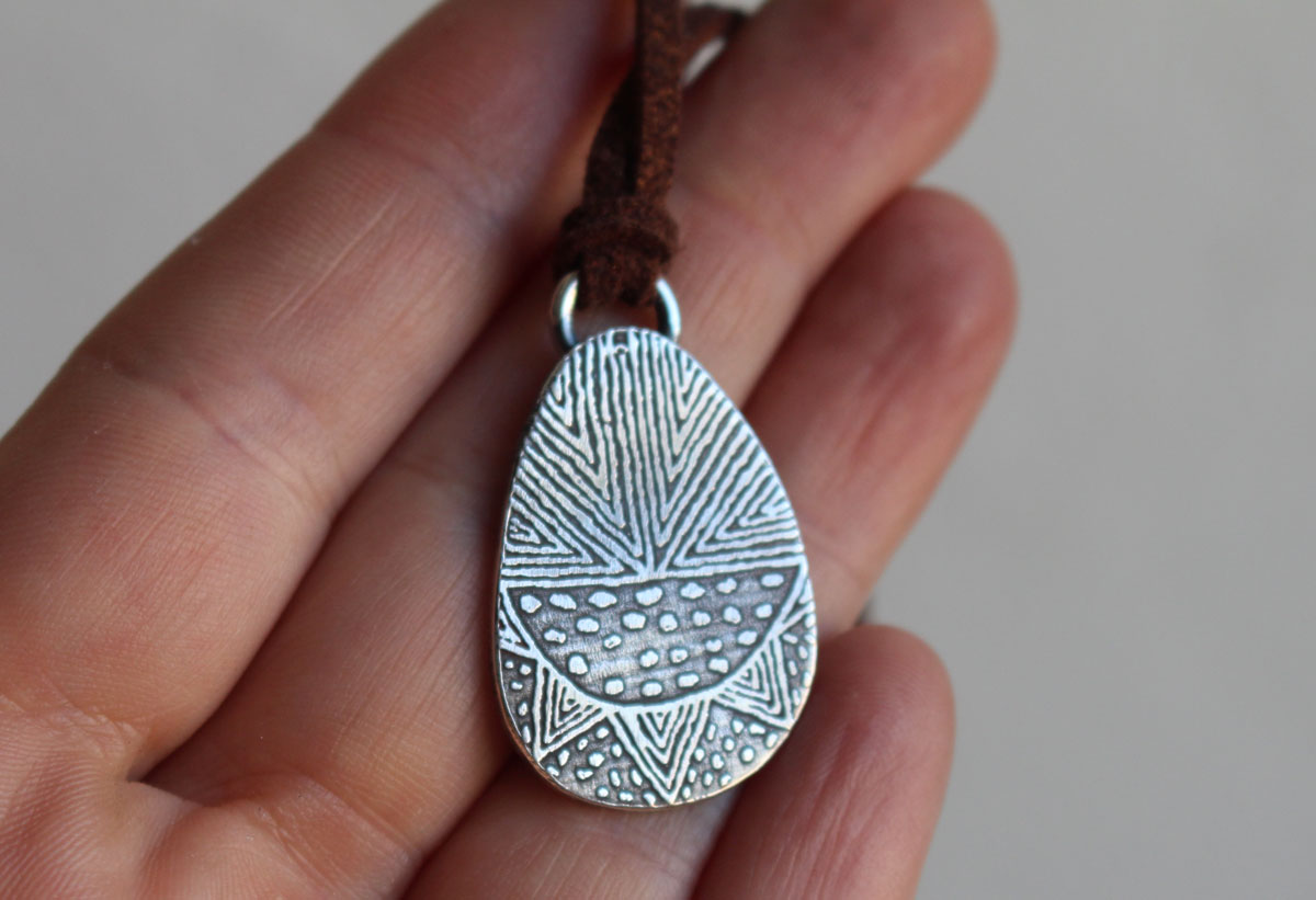 Riji, Aboriginal Australian necklace in silver