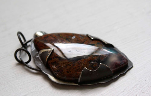 Rising tide, red seaweed pendant in silver and Maury Mountain agate