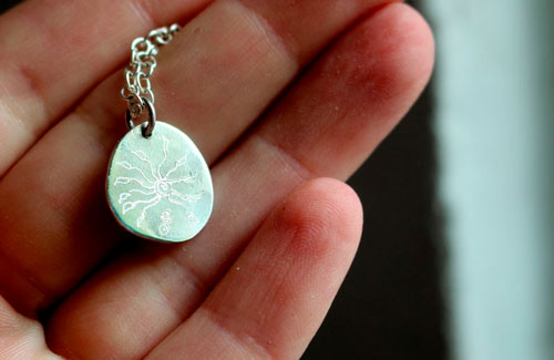 Rosebud, flower necklace in sterling silver and pink sapphire