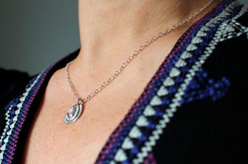 Rosebud, flower necklace in sterling silver and pink sapphire