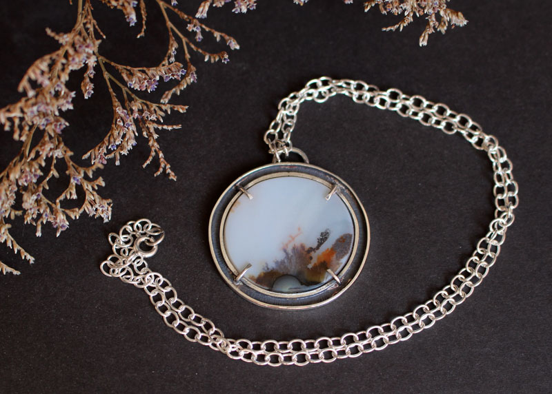 Rocked by the wind, meditative landscape necklace in silver and dendritic agate