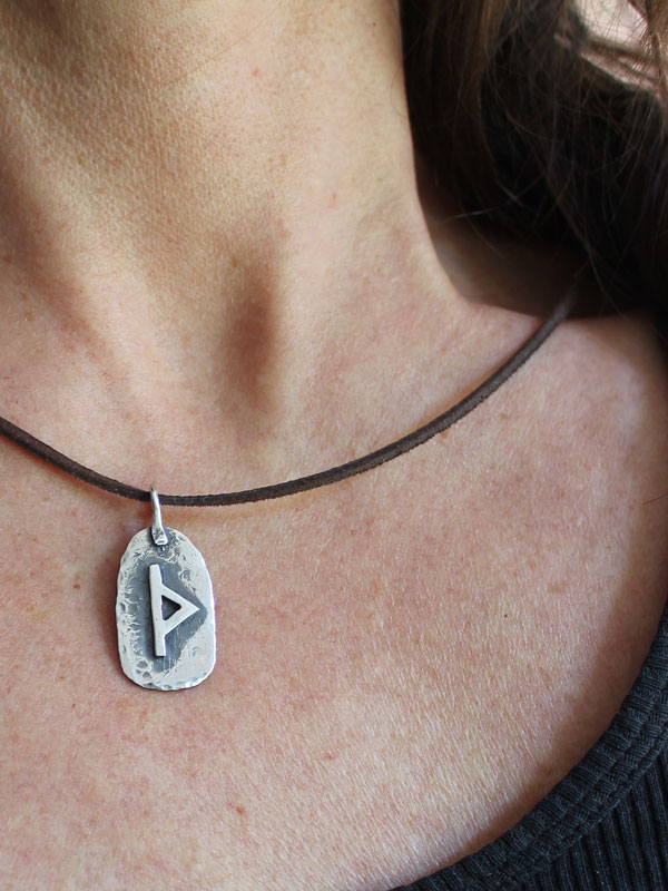 Rune, Celtic pendant in sterling silver