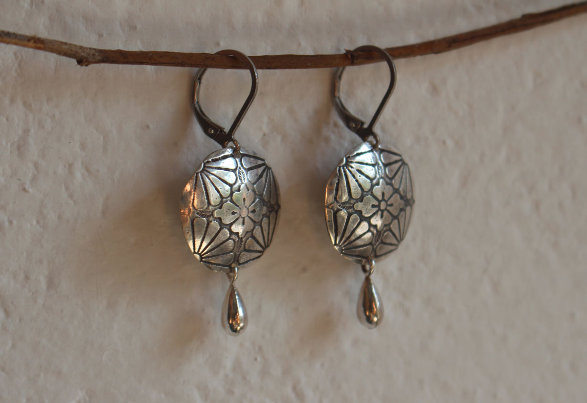 Sakura in bloom, Japanese cherry blossom flower earrings in silver