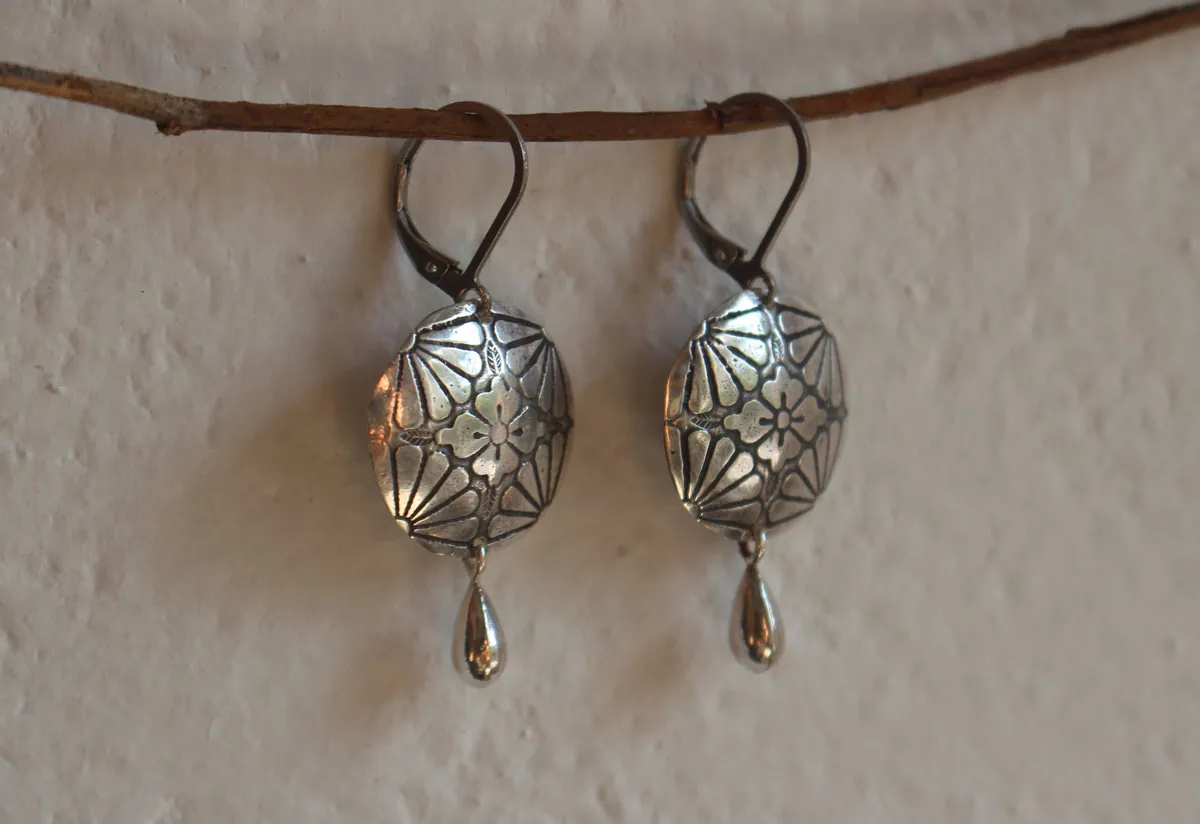 Sakura in bloom, Japanese cherry blossom flower earrings in silver