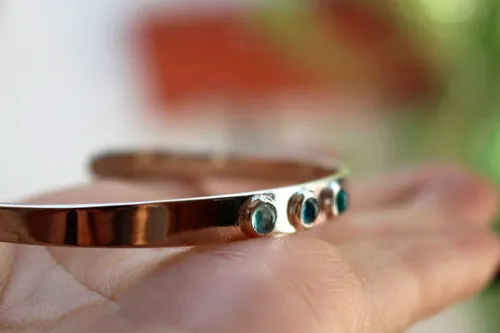 Sarah, freedom and spirituality bracelet in silver with blue zircon