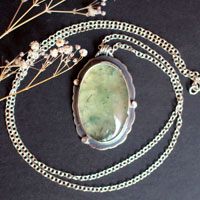 Seraphina, Baroque necklace in sterling silver and prehnite