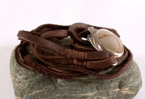 Shandar, desert bracelet in sterling silver, leather, and picture jasper