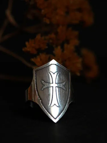Shield, Medieval cross ring in sterling silver