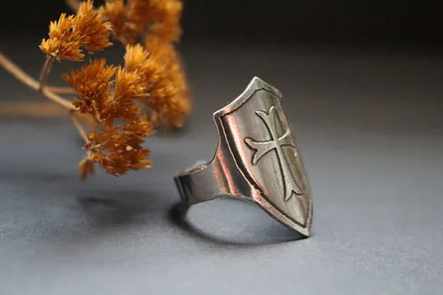 Shield, Medieval cross ring in sterling silver