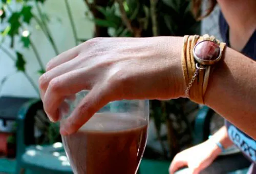 Shina, red sand bracelet in silver, leather and picture jasper