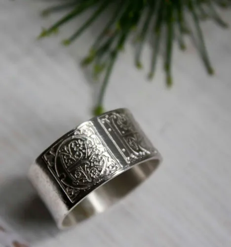 Sincere commitment, Medieval illuminated ring in sterling silver