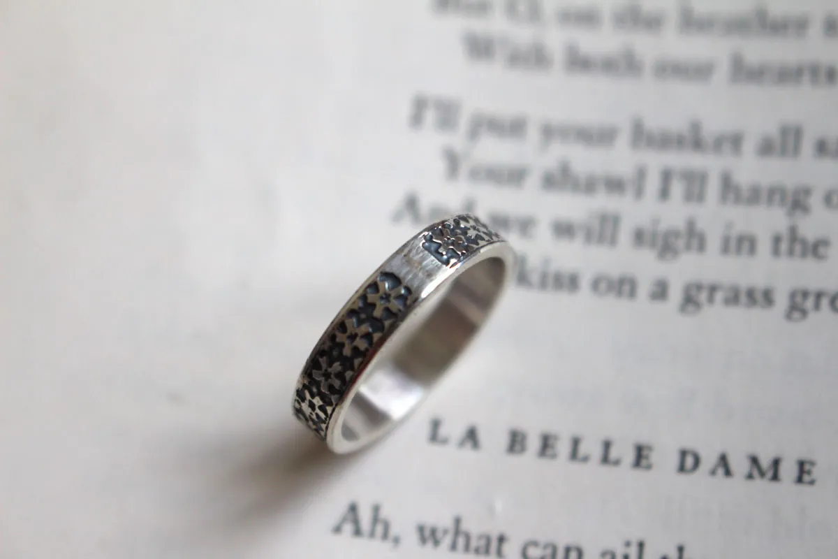 Small sakura flower, Japanese cherry blossom ring in silver