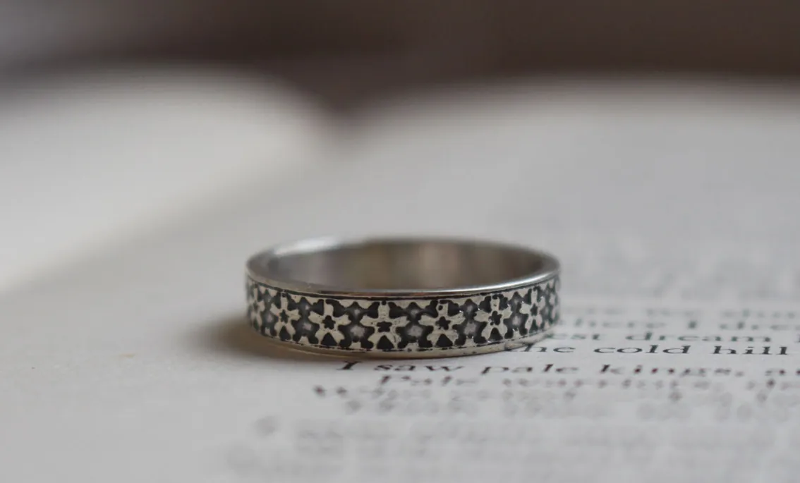 Small sakura flower, Japanese cherry blossom ring in silver