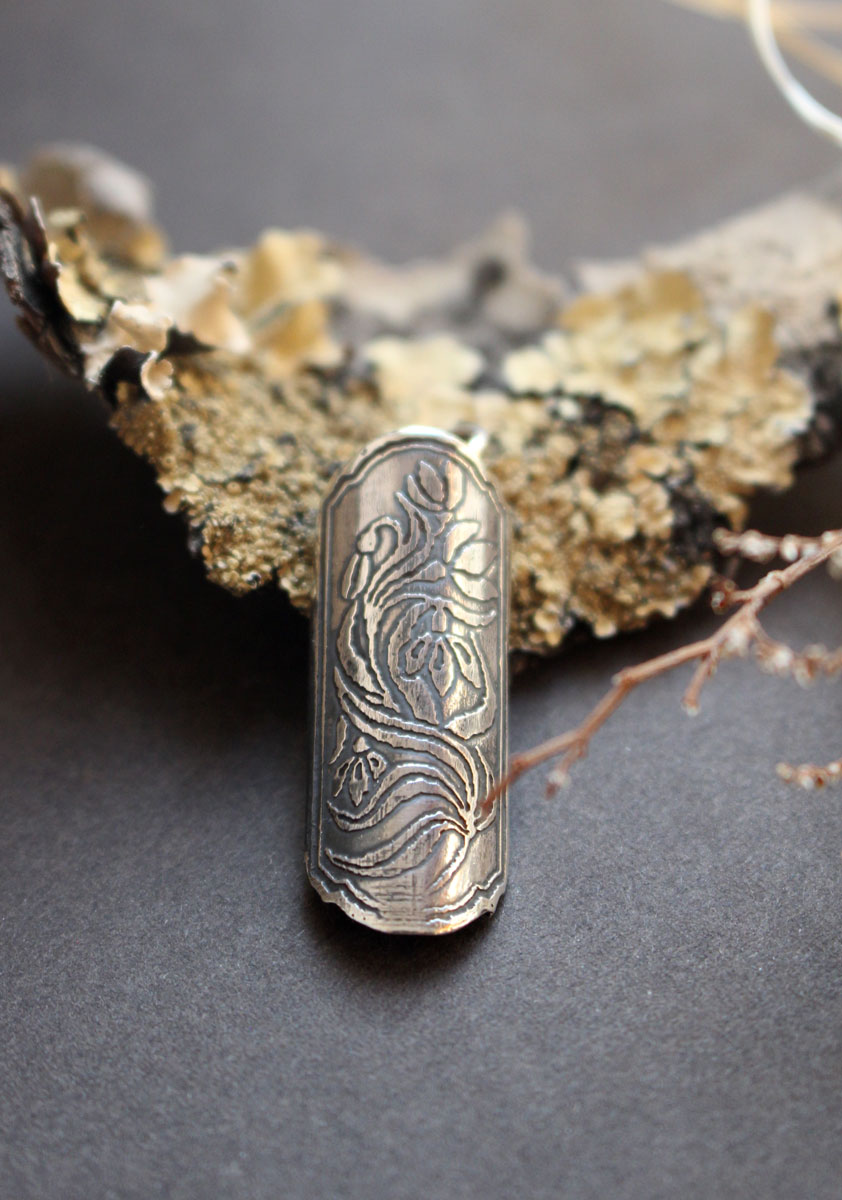 Snowdrop flower case, tubular botanical and perfume diffuser pendant in silver