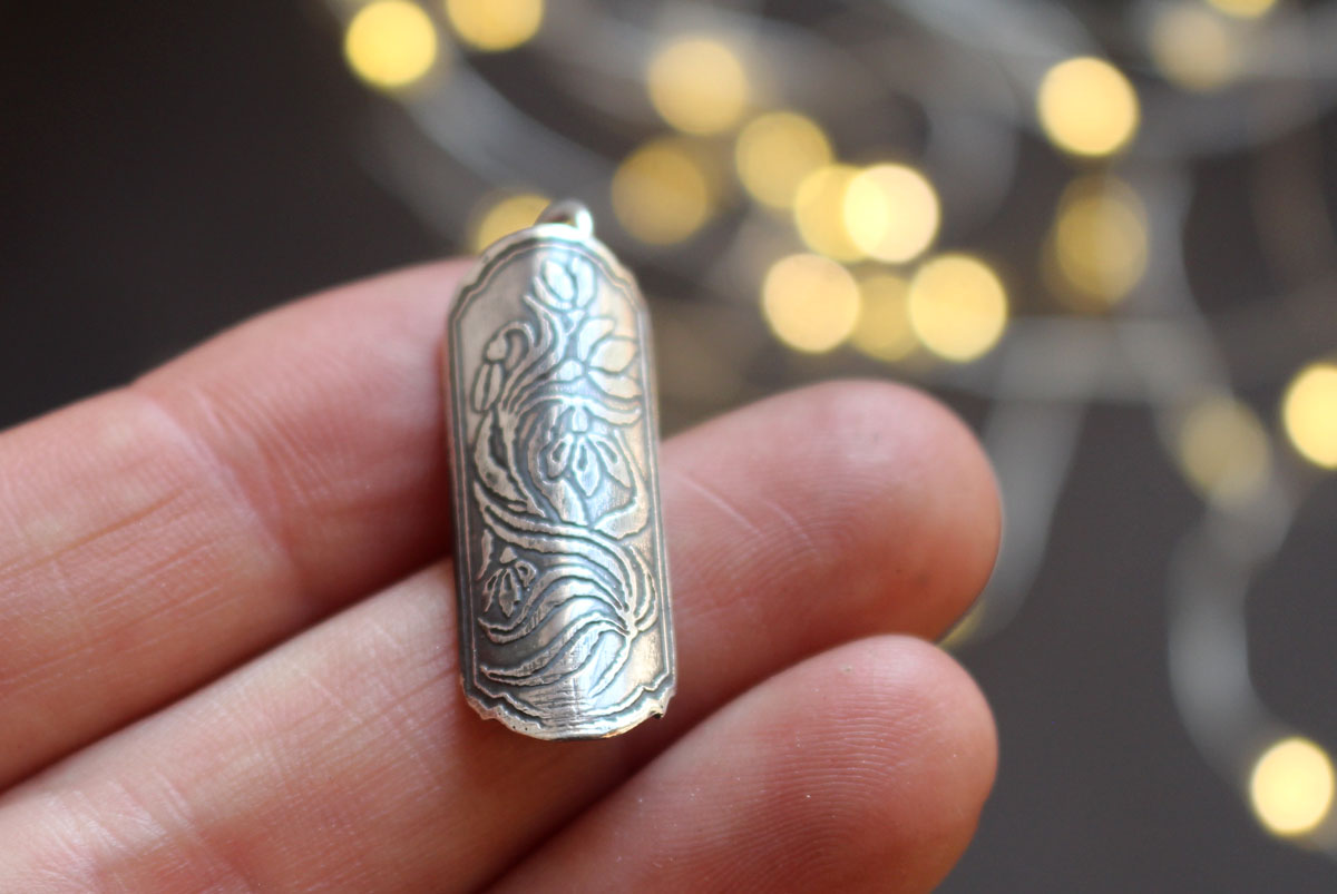 Snowdrop flower case, tubular botanical and perfume diffuser pendant in silver