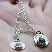 Spring rain, renewal bracelet in silver, moonstone and green agate
