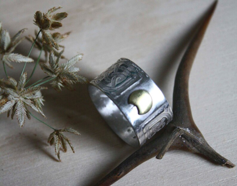Stonehenge, moon and Celtic knot ring in silver and brass