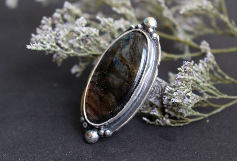 Storm sky, celestial mirror ring in sterling silver and labradorite