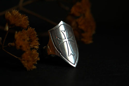 Shield, medieval cross ring in sterling silver