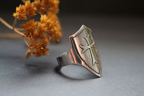 Shield, medieval cross ring in sterling silver