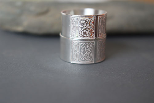 Sincere commitment, Medieval illuminated ring in sterling silver
