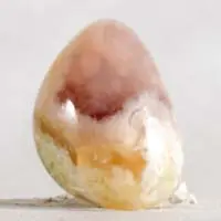Lilac chalcedony E cabochon