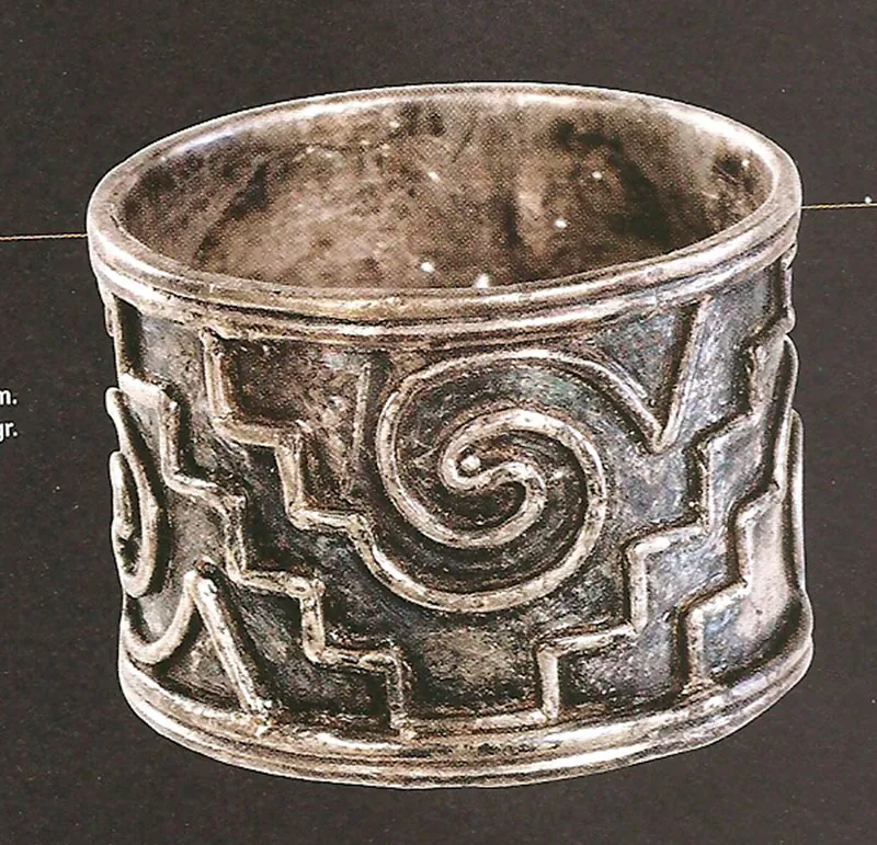 Tesoro zapoteco, mexican zapotec ring in sterling silver