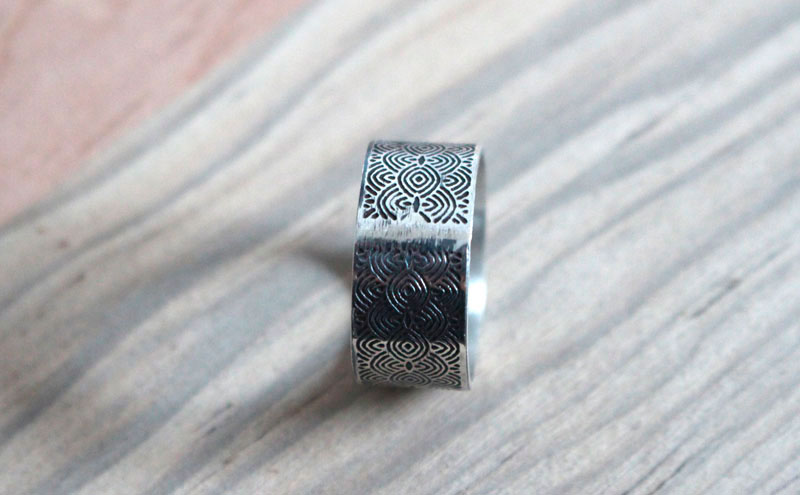 The door to the past, Neolithic spiral and circle ring in silver