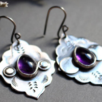 The evening star, Moorish architecture earrings in silver and amethyst