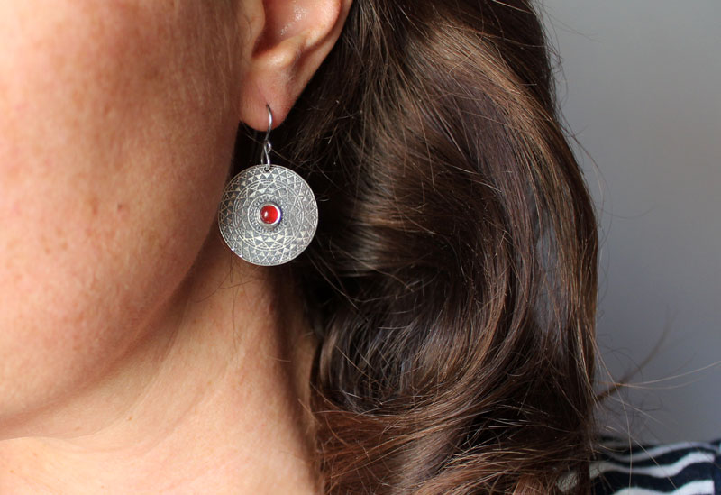 The fire, fiery mandala earrings in silver and carnelian