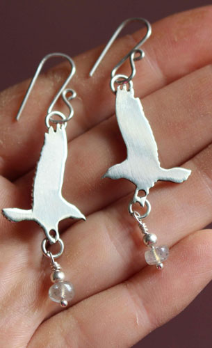 The raven’s offering, Nordic legend bird earrings in silver and labradorite