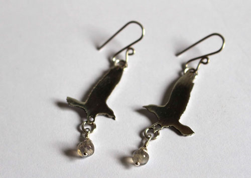 The raven’s offering, Nordic legend bird earrings in silver and labradorite