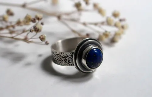 The reflection of the stars, nocturnal pond ring in silver and lapis lazuli
