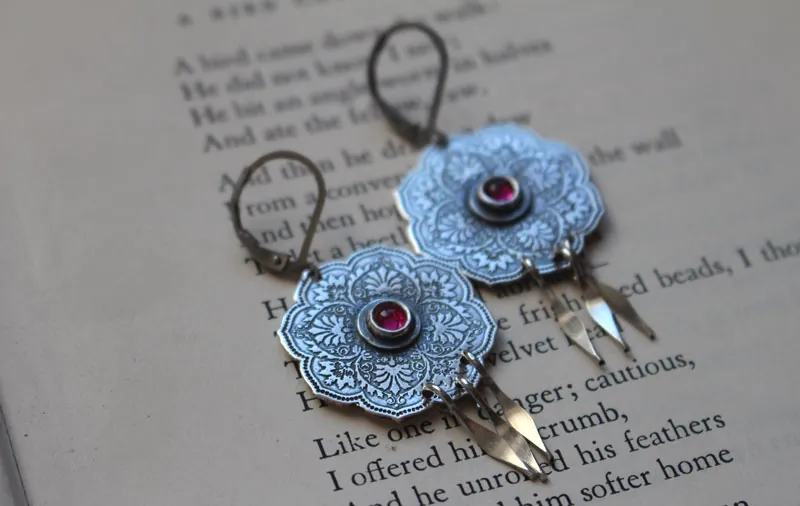 The rose of the Orient, oriental rosette earrings in silver and ruby