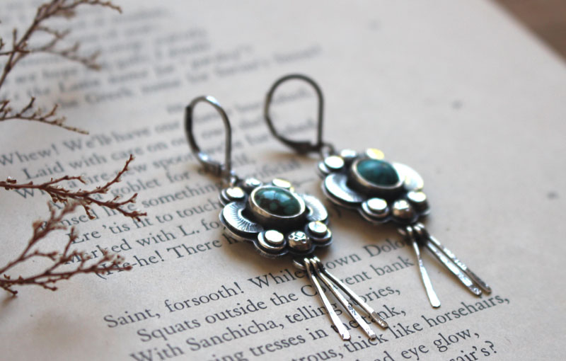 The song of the fireflies in turquoise, insect guide earrings in silver and turquoise