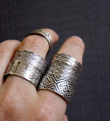 The sultan’s seal, oriental arabesque ring in sterling silver