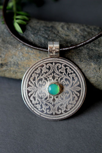 The tree of the sacred enclosure, medieval shield pendant in silver and chrysoprase