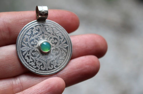 The tree of the sacred enclosure, medieval shield pendant in silver and chrysoprase