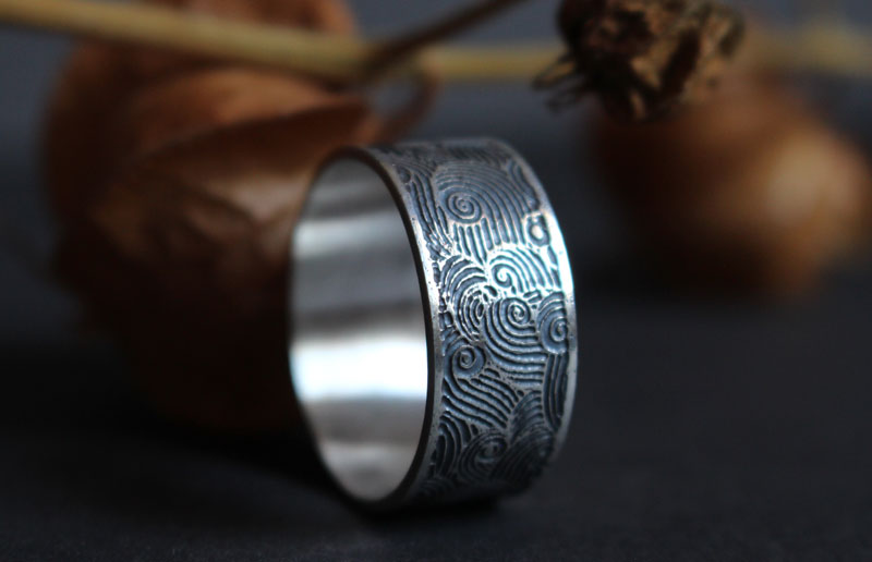 The wind, air element ring in sterling silver