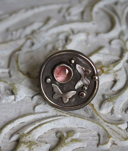 To die with the roses, butterfly totem ring in silver and pink tourmaline