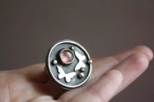 To die with the roses, butterfly totem ring in silver and pink tourmaline