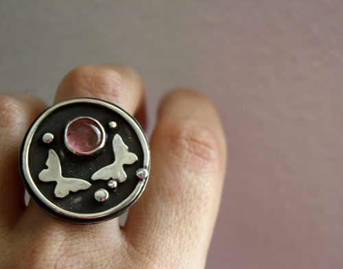 To die with the roses, butterfly totem ring in silver and pink tourmaline
