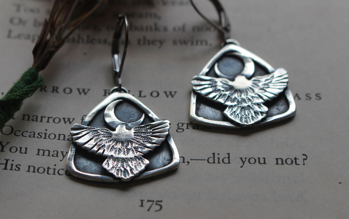 Toward the moon, Native American nocturnal eagle earrings in silver