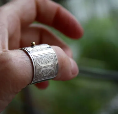 Tuareg, African ethnic tribal ring in silver and brass