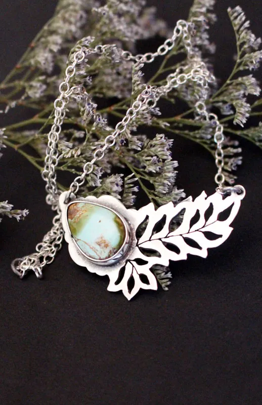 Turquoise bloom, openwork leaf necklace in silver and turquoise