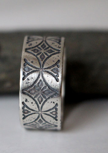 Templar, medieval cross ring in sterling silver