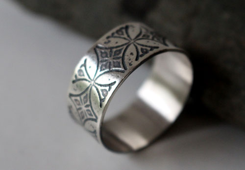 Templar, medieval cross ring in sterling silver