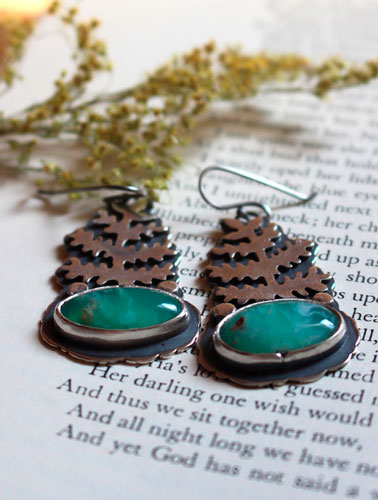 The awakening of nature, fern earrings in sterling silver and chrysoprase