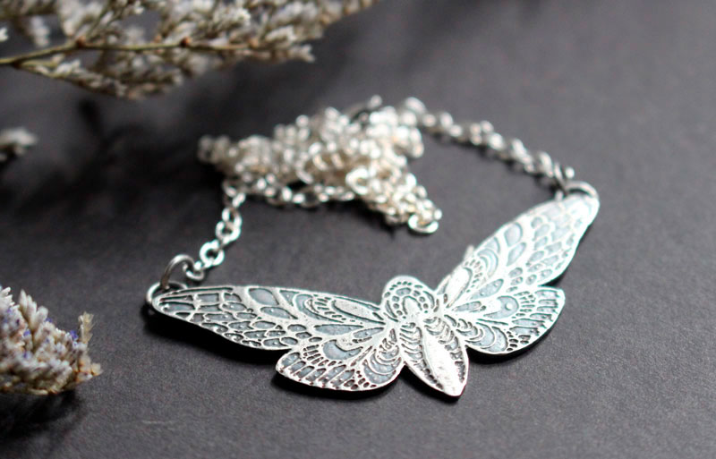 The butterfly’s flight, moth necklace in sterling silver 