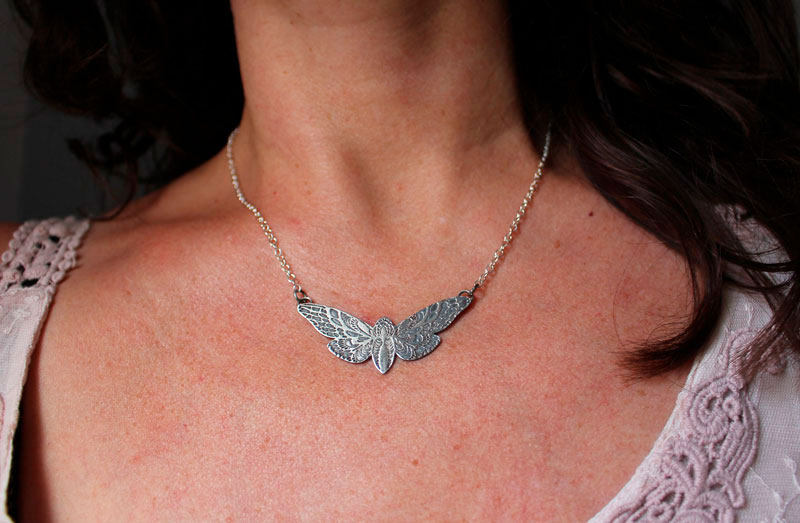 The butterfly’s flight, moth necklace in sterling silver 